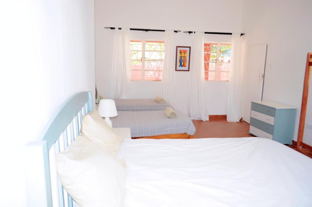 Butterfly Apartments Ливингстън Екстериор снимка